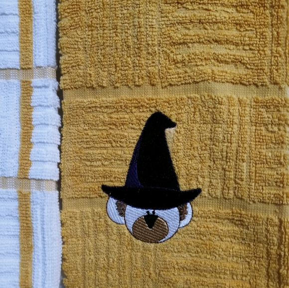 Kitchen Towels Waffles 100% Cotton 26x15 with a Halloween Embroidered Design 2 - Picture 4 of 5